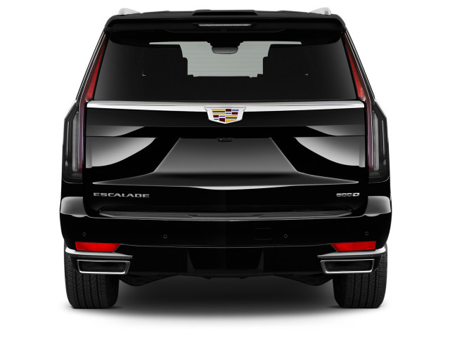 EXECUTIVE SUV