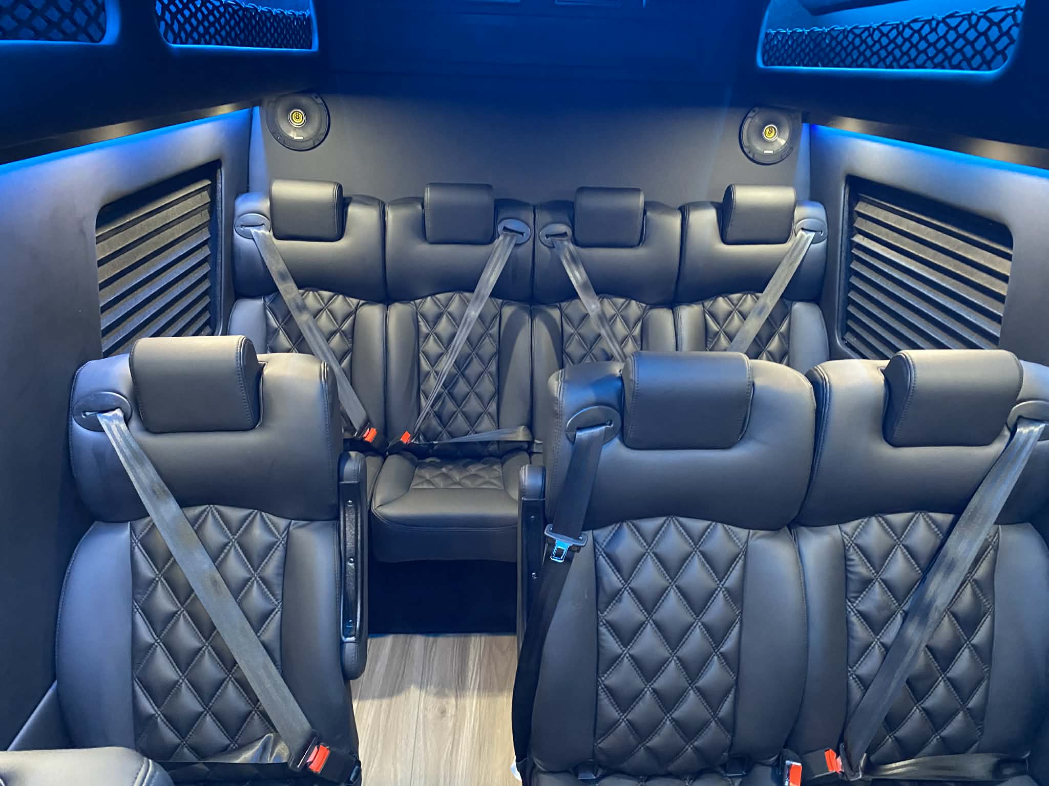 EXECUTIVE SHUTTLE VAN